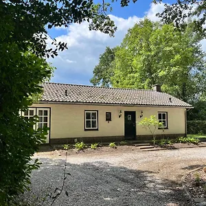 Oeyenbos Villa